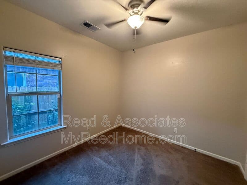 Cordova House: 1715 Bellevue Grove
