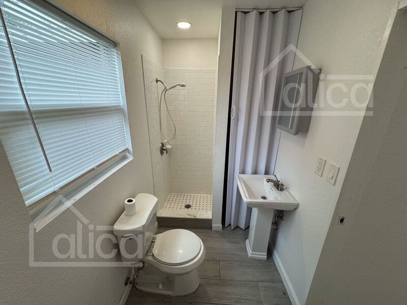 Palmetto House: 2701 13th Street W