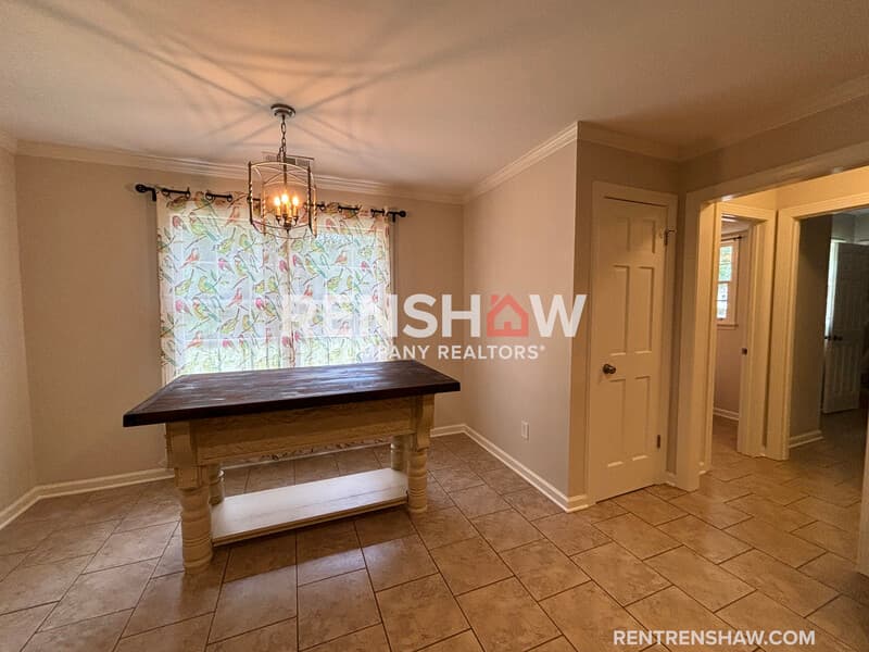 Germantown House: 8990 Armadale Dr