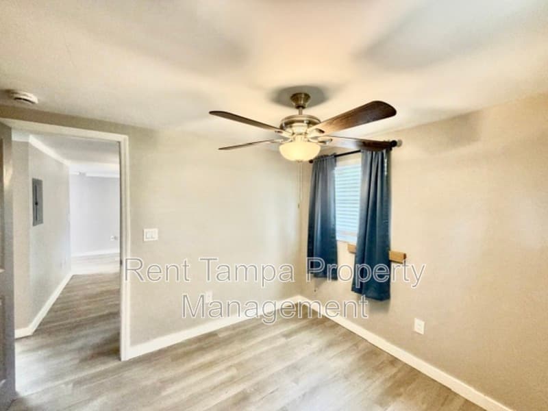 St. Petersburg Condo: 428 90th Avenue North