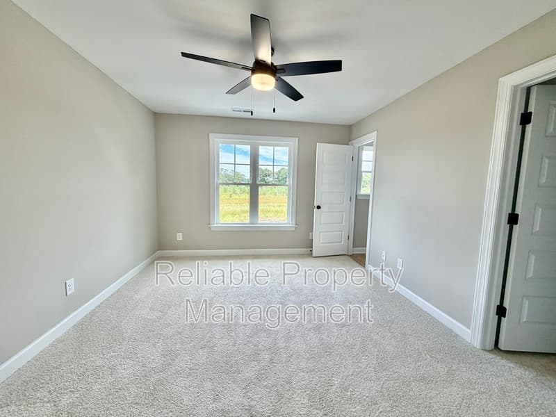 Pine Level Townhome: 426 W Main St