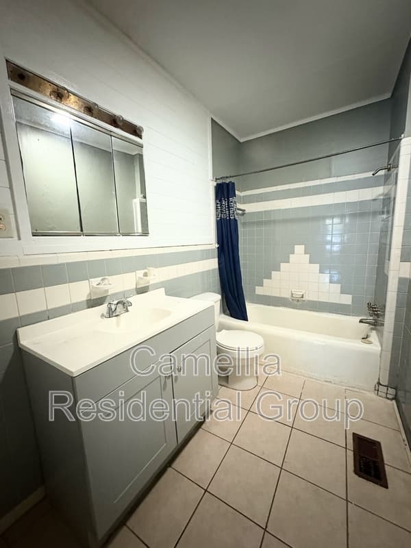 Birmingham House: 8149 1st Avenue South