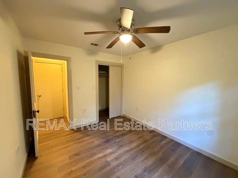 Hattiesburg House: 711 N 19th Ave