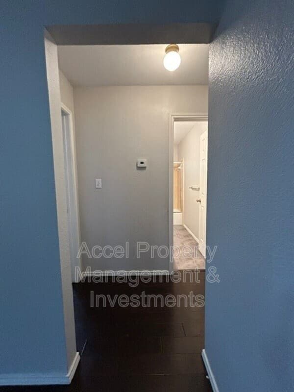 San Juan House: 214 W 17th St