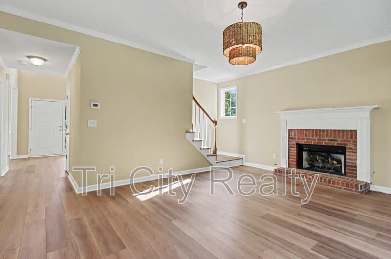 Sharpsburg House: 75 Sycamore Way