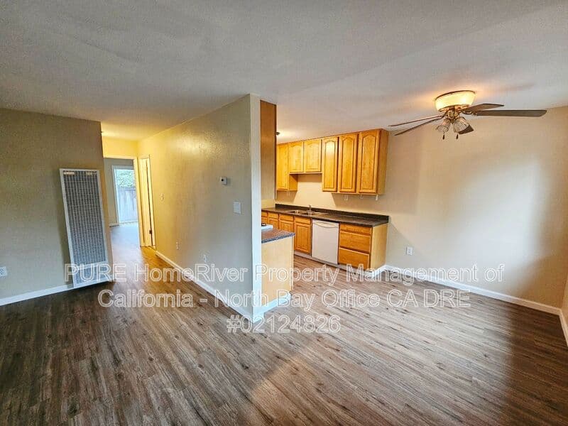 Ukiah Condo: 475 Eastlick St Apts 1
