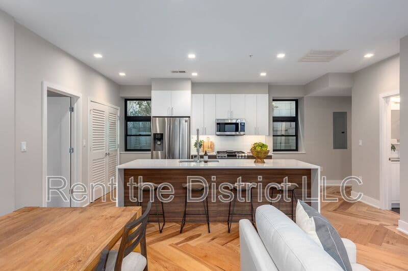 Washington Condo: 1345 K Street SE