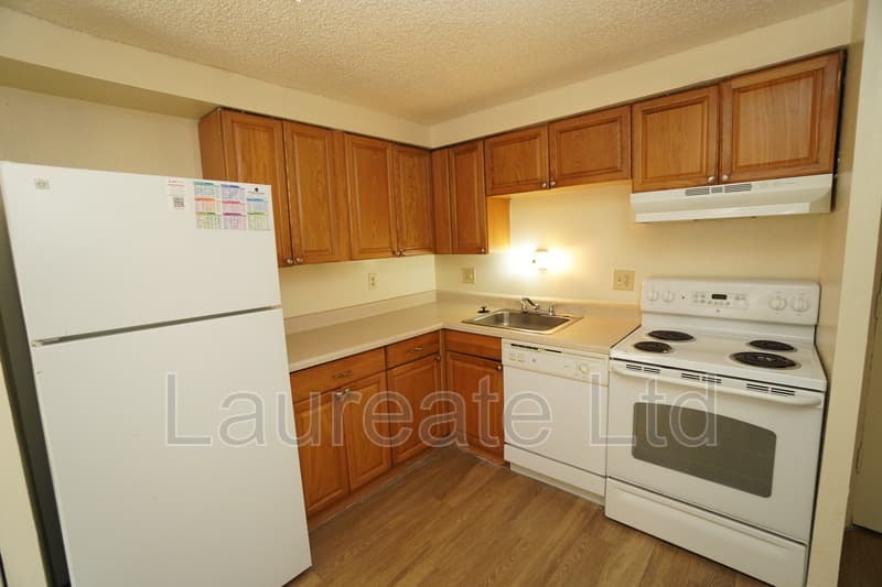Denver Condo: 8826 E Florida Ave