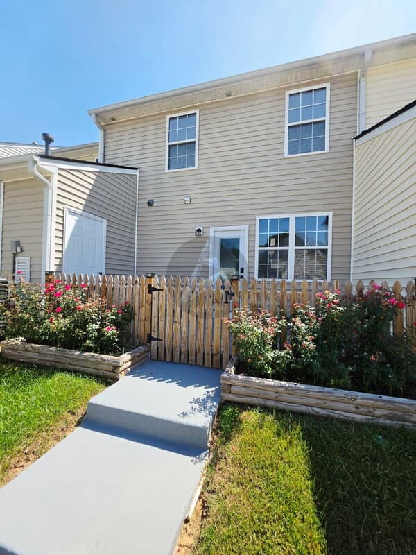 Acworth Townhome: 4709 Liberty Square Drive