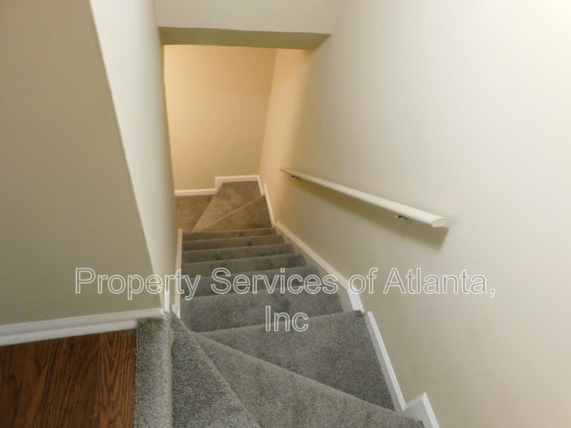 Roswell Townhome: 192 High Creek Dr