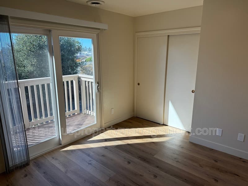 Santa Cruz Townhome: 3387 Mission Drive