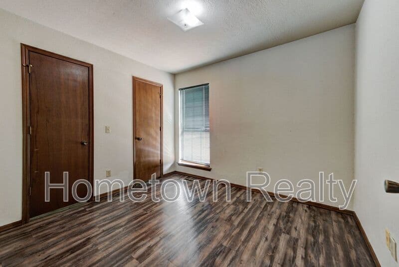Oklahoma City House: 436 NE 115th Street