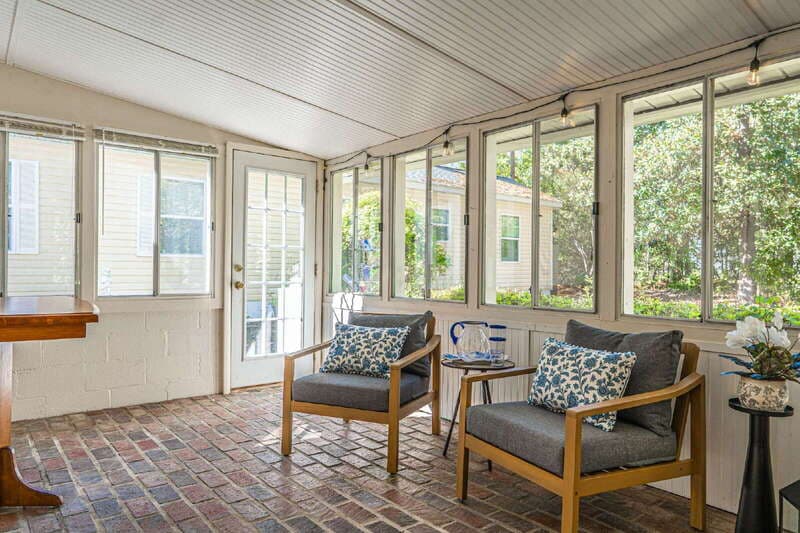 Pinebluff Condo: 435 West Baltimore Avenue