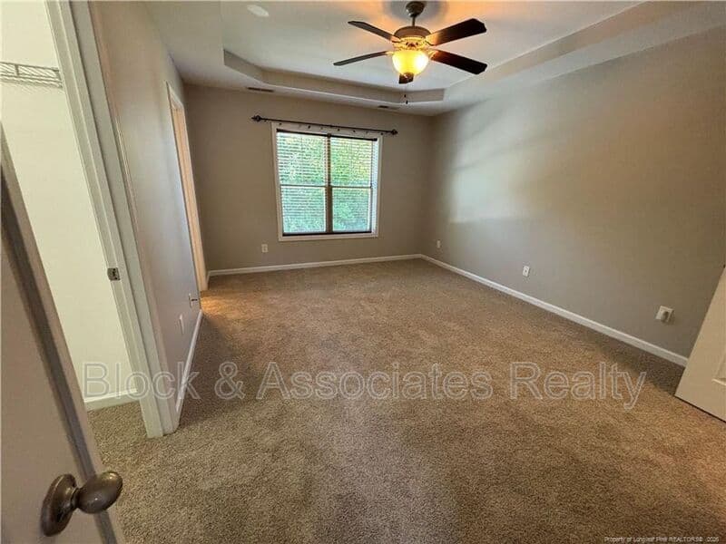 Raeford House: 438 Roanoke Dr