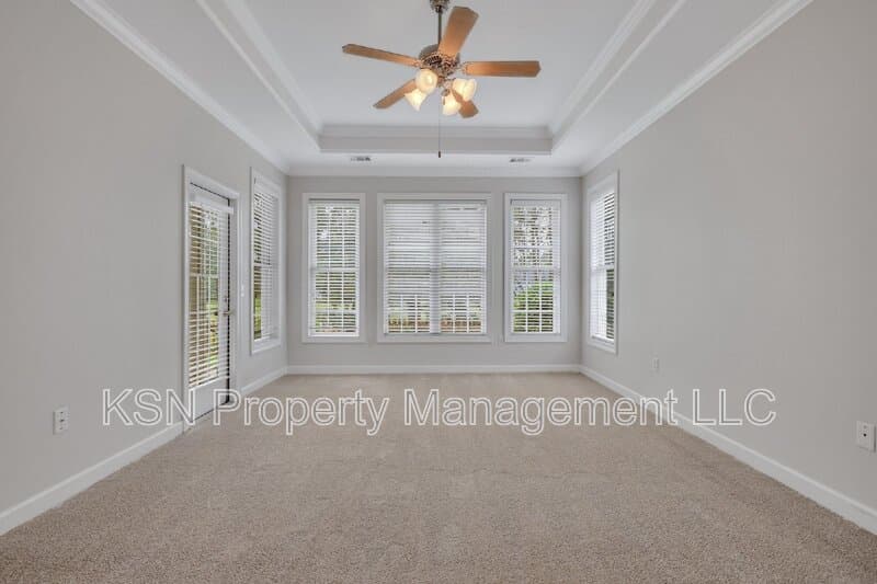 Savannah House: 5 Southernwood Place
