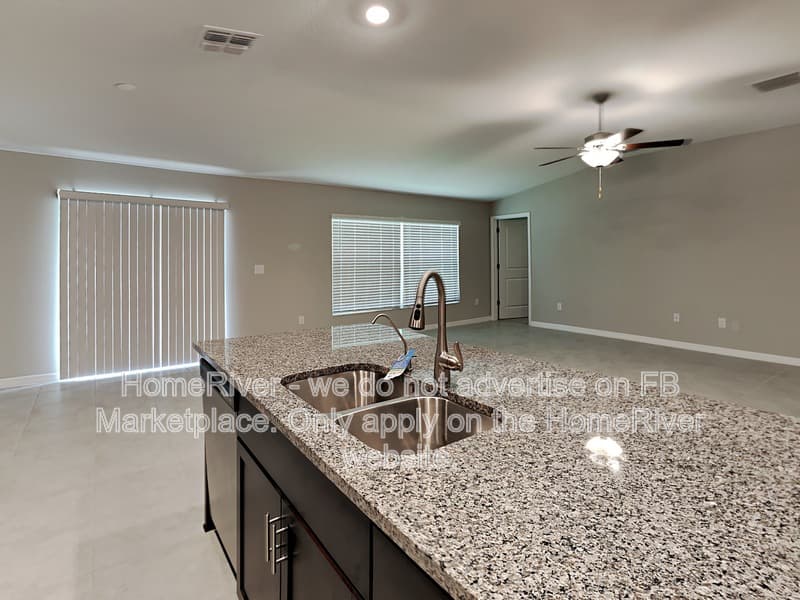 Riverview House: 10318 Scarlett Skimmer Dr