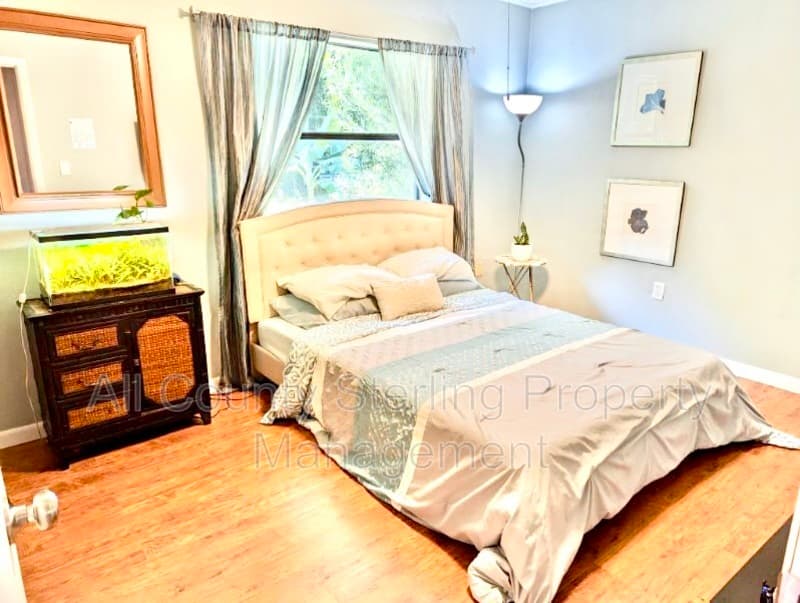 Archer House: 14556 SW State Road 45