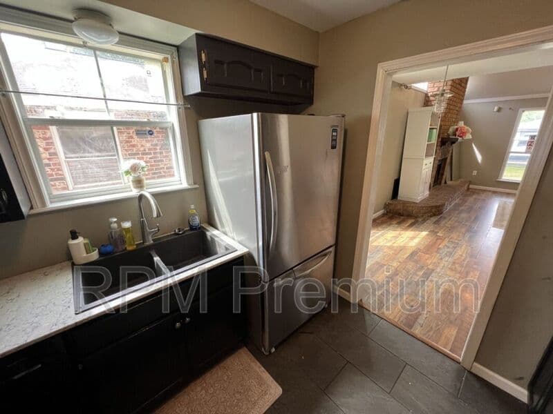 Denham Springs House: 8725 Fairoaks St