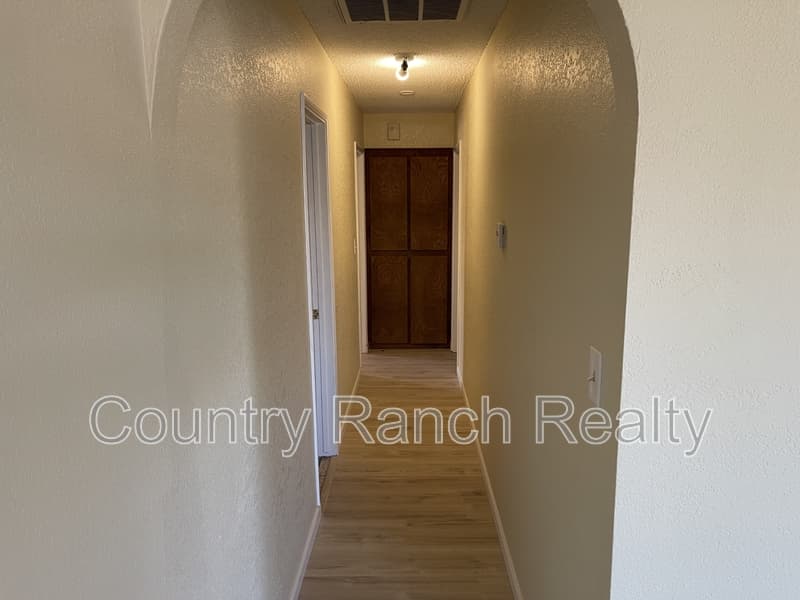Fort Mohave House: 4274 El Toro Drive