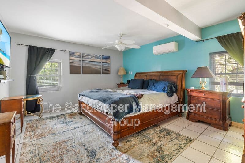 Johns Island House: 588 Main Road