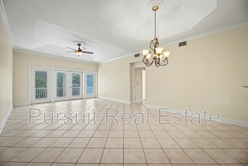 Sawgrass House: 100 Bermuda Bay Circle #104