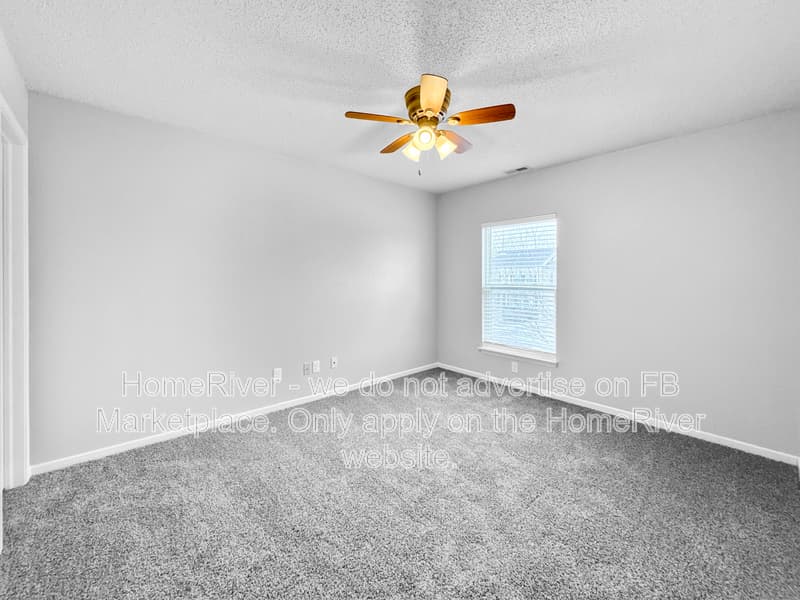 Mccordsville House: 5732 N Rockingham Ln
