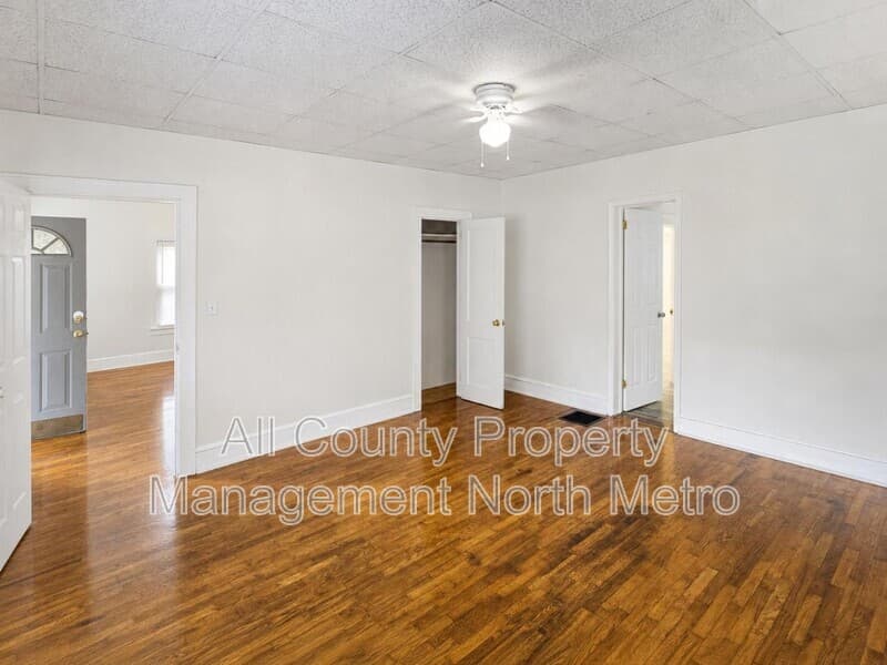 Cartersville House: 38 Porter Street