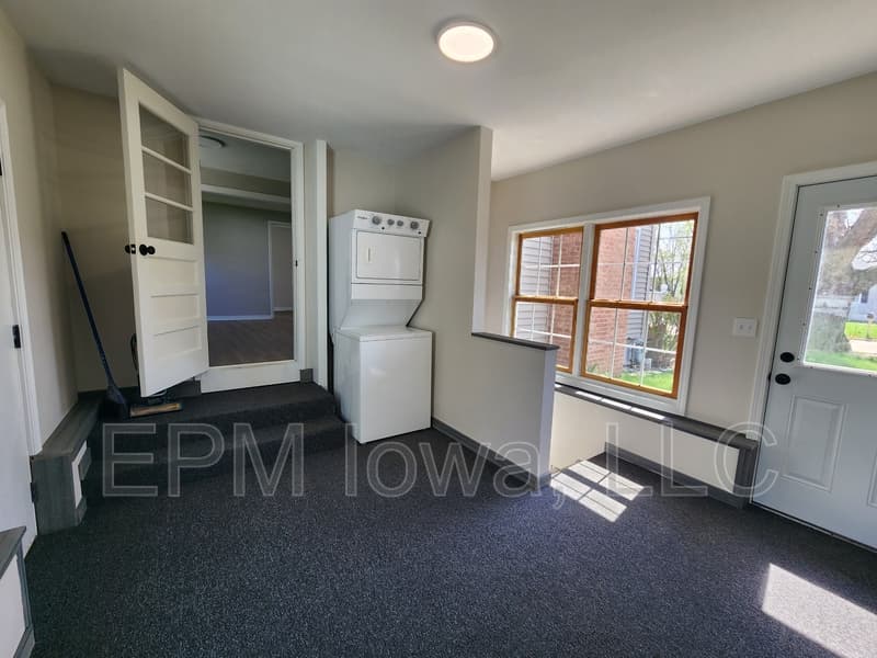 Independence House: 608 6th Street Northwest