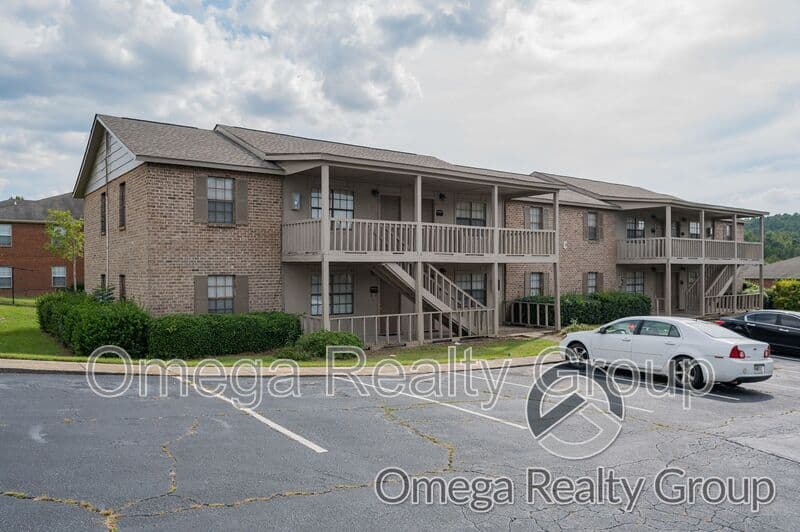 Phenix City Apartment: 901 25th Ave