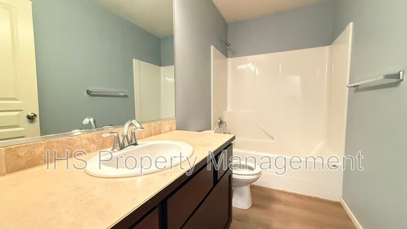 Pasco House: 5709 Sidon Ln.,