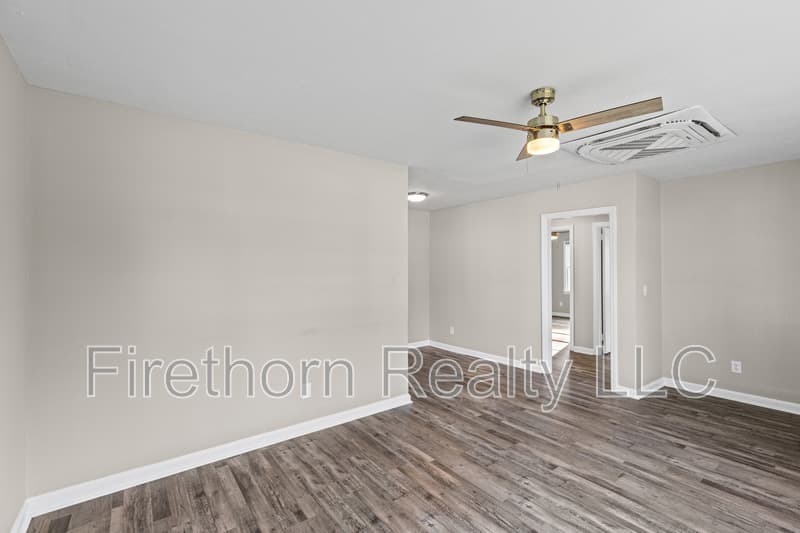 Augusta House: 2541 Rhodes Drive