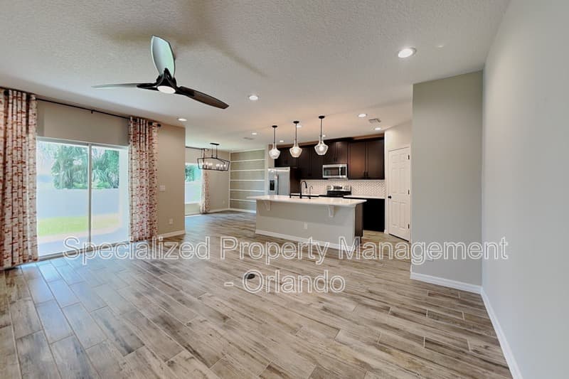 Sanford House: 1245 Celery Oaks Ln