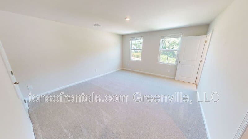 Greenville House: 848 Throckmorton Ct.