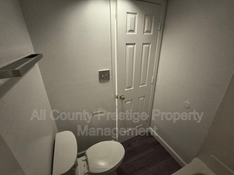 Tempe Apartment: 905 S Dorsey Lane