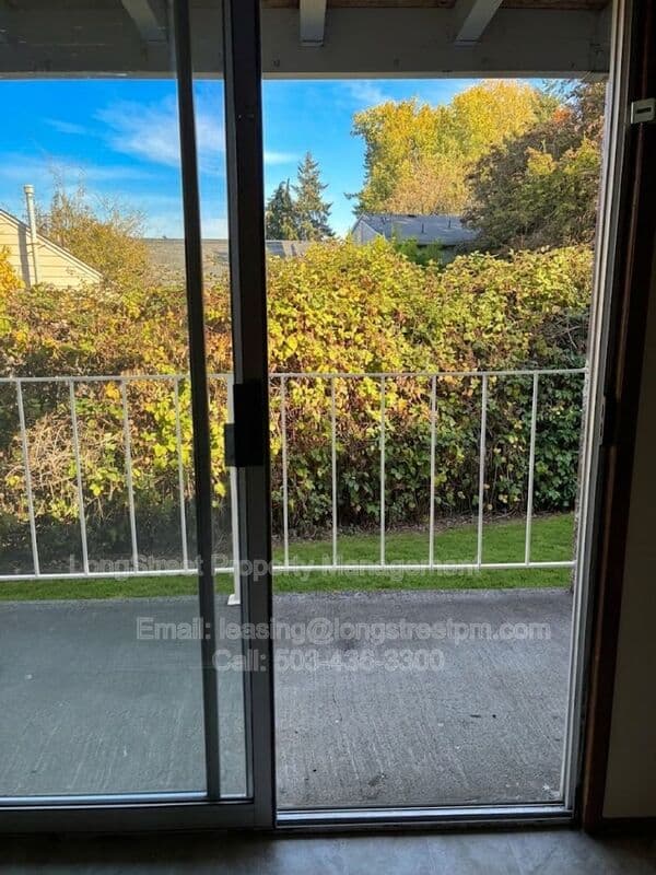 Corvallis Condo: 1250 SW E Ave