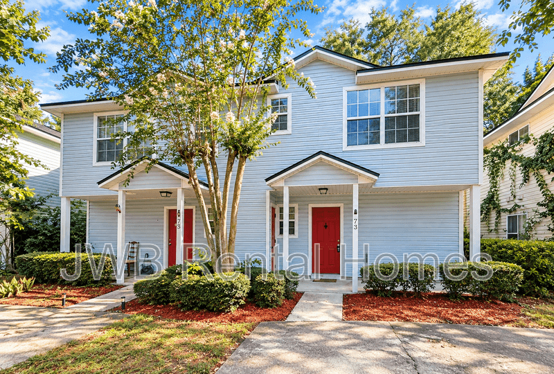 Jacksonville Townhome: 73 5th St W