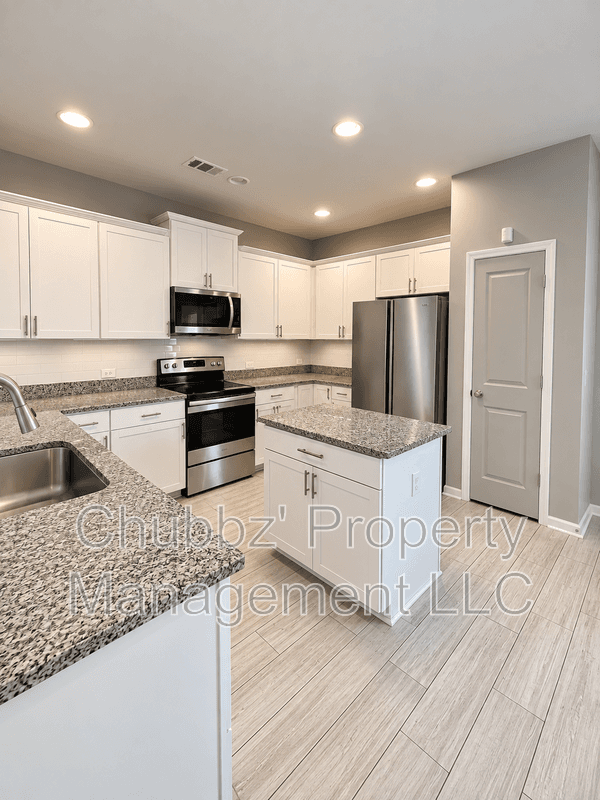 Beaufort House: 4 Wando Pl
