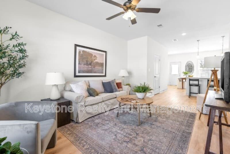 Clarksville Townhome: 940 Britton Springs Road