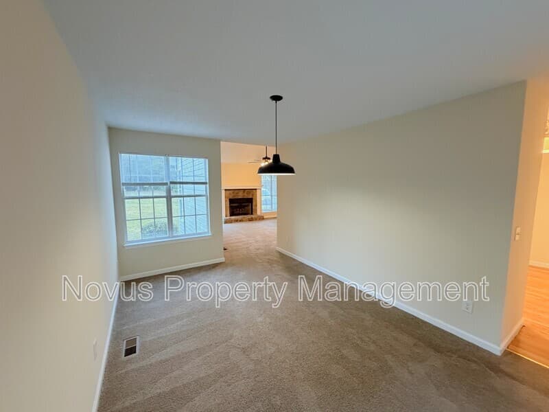 Villa Rica House: 81 Abbotsford Drive