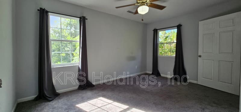 Portsmouth House: 410 Oak Street