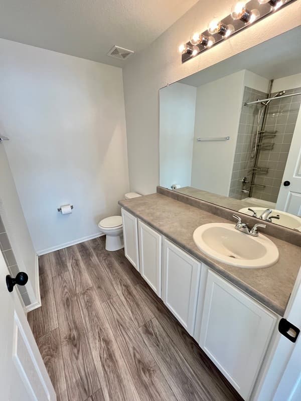 Commerce City House: 18027 E. 99th Ave