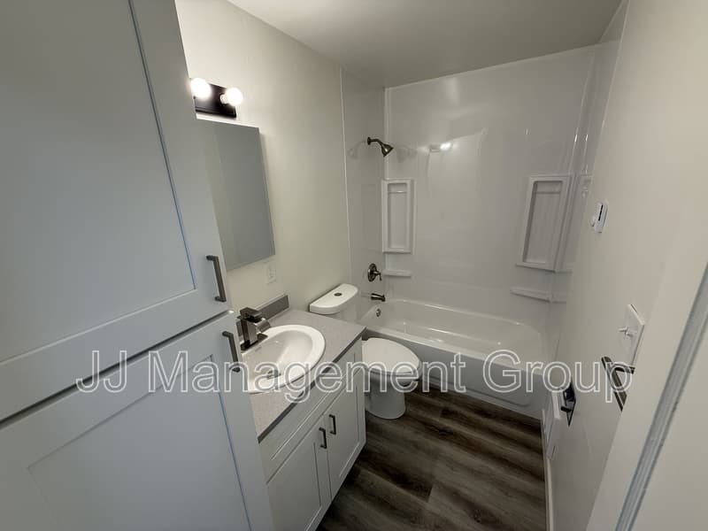 Cheney Condo: 1221 2nd Street