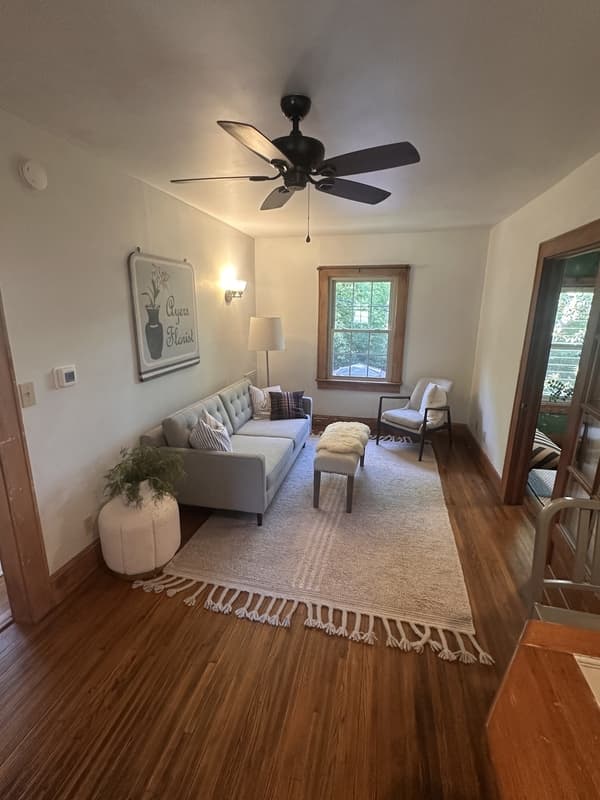 Charlotte House: 1012 A East 35th Street