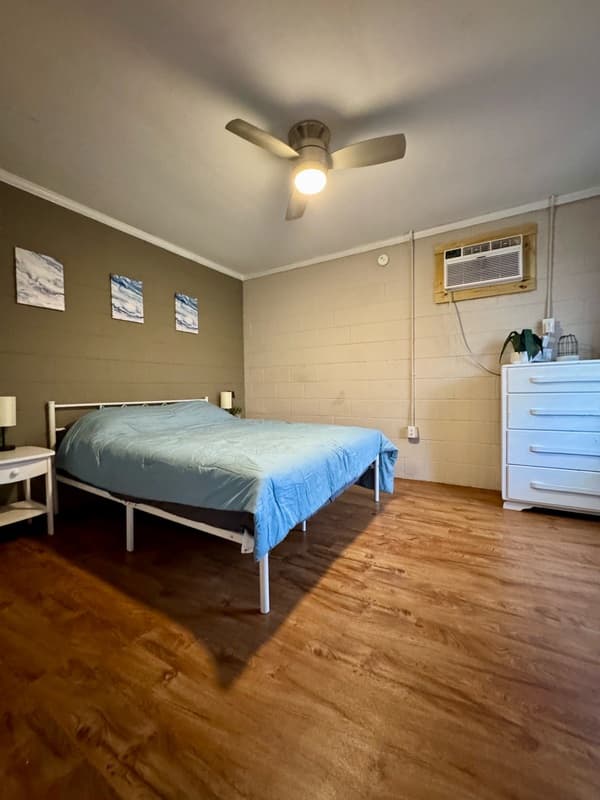 Greenville Condo: 402 South Holly Street J