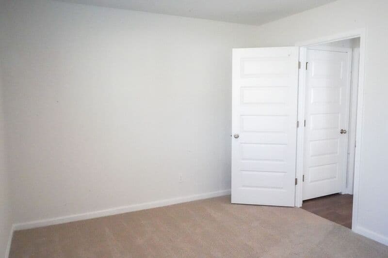 Bloomingdale House: 416 Coconut Drive
