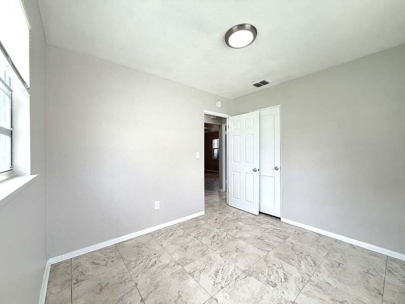 Clearwater House: 1791 Sylvan Drive