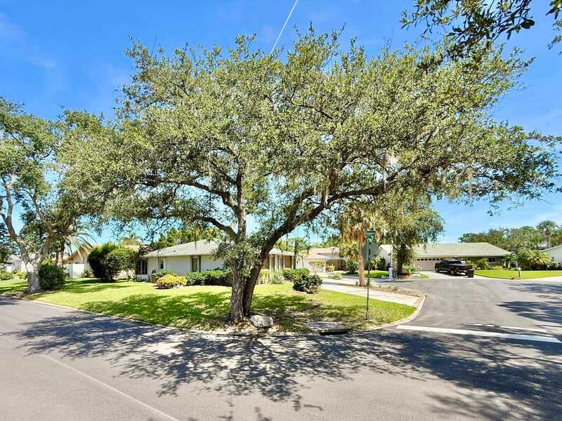 New Port Richey House: 5321 Jones Court