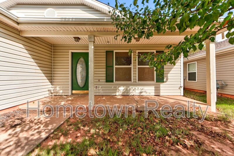 Edmond House: 1617 NW 148th Street