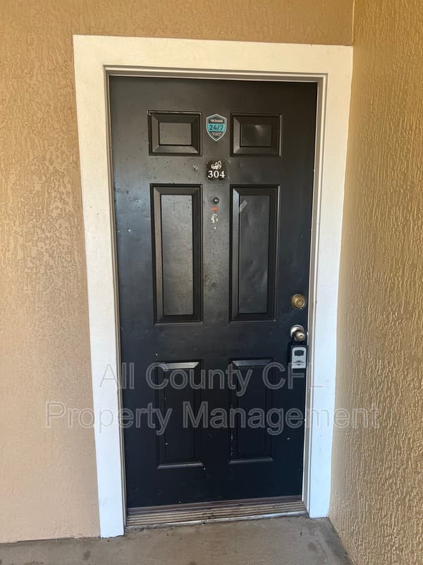Orlando Condo: 6627 Queens Borough Ave
