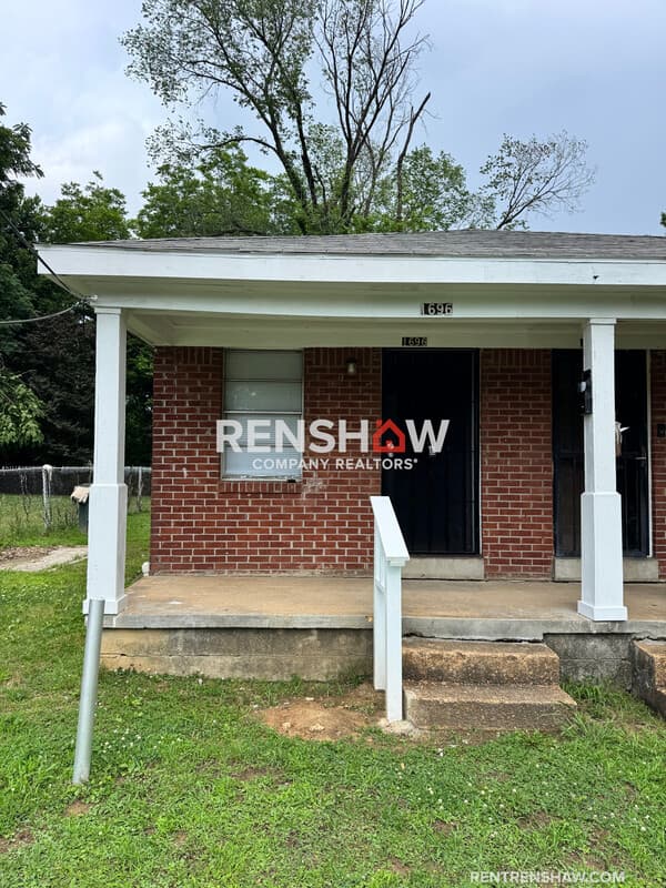 Memphis House: 1696 Gaither St